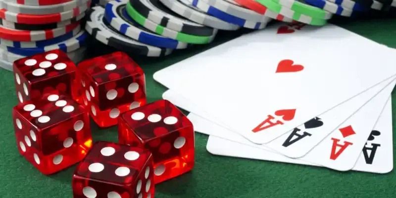 Các Chiến Thuật Chơi Bài Phỏm Hiệu Quả